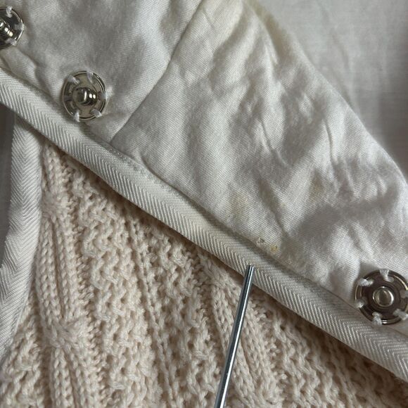 St. John Vest Womens Large Cream Cable Knit Wool Snap Front Ruffle Collar Lined - Picture 11 of 16